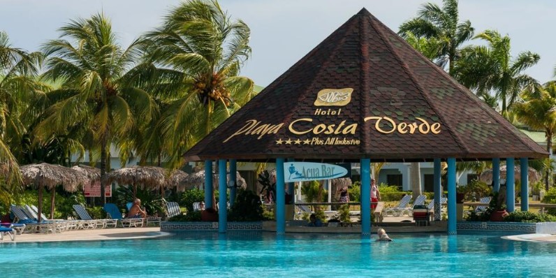 Hotel Playa Costa Verde