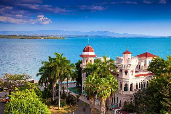 Cienfuegos: City Tour y Baile